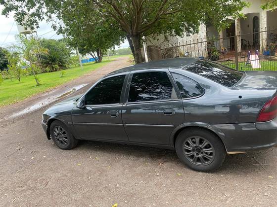 CHEVROLET VECTRA 2.2 MPFI GL 8V GASOLINA 4P MANUAL